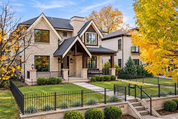 2218 S CLAYTON ST, DENVER, CO 80210 - Image 84afef47fcc187c8e7a78e8fc70f93ad/3347336883