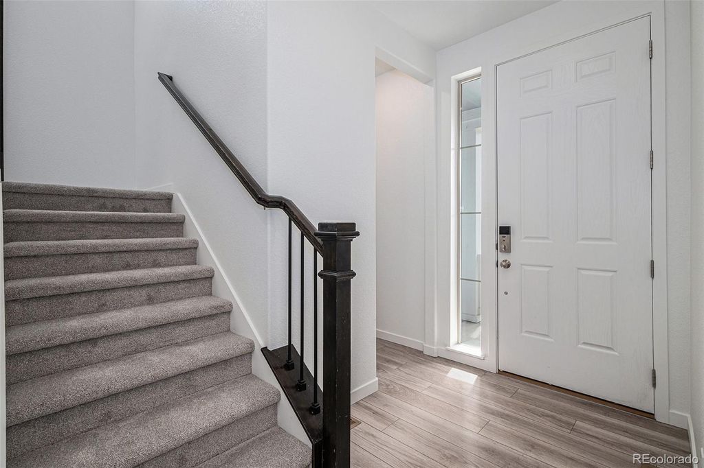 Photo of 8387 Bijou Creek Avenue, Littleton, CO 80125 (MLS # 5636505)