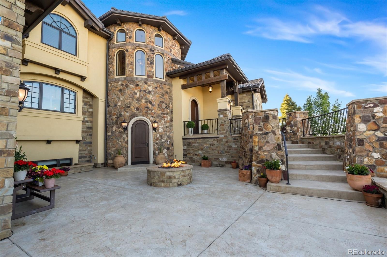 7767 Dante Drive