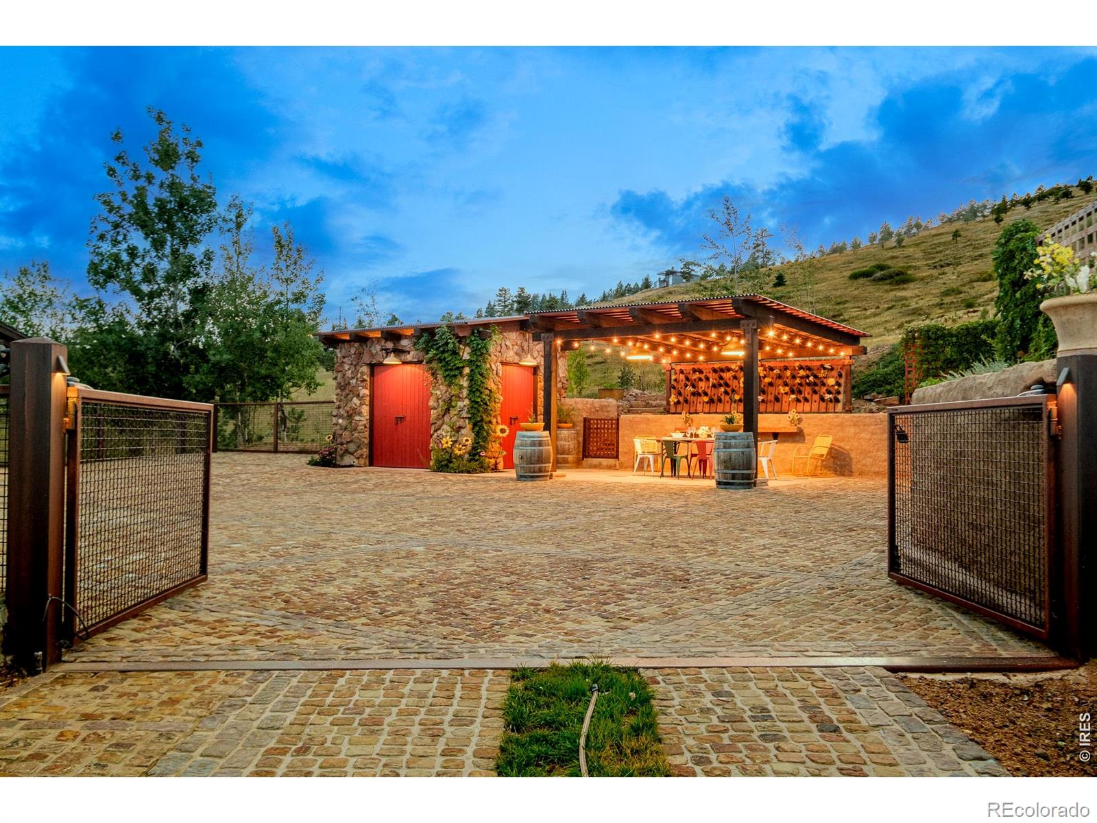 307 Labelle Road