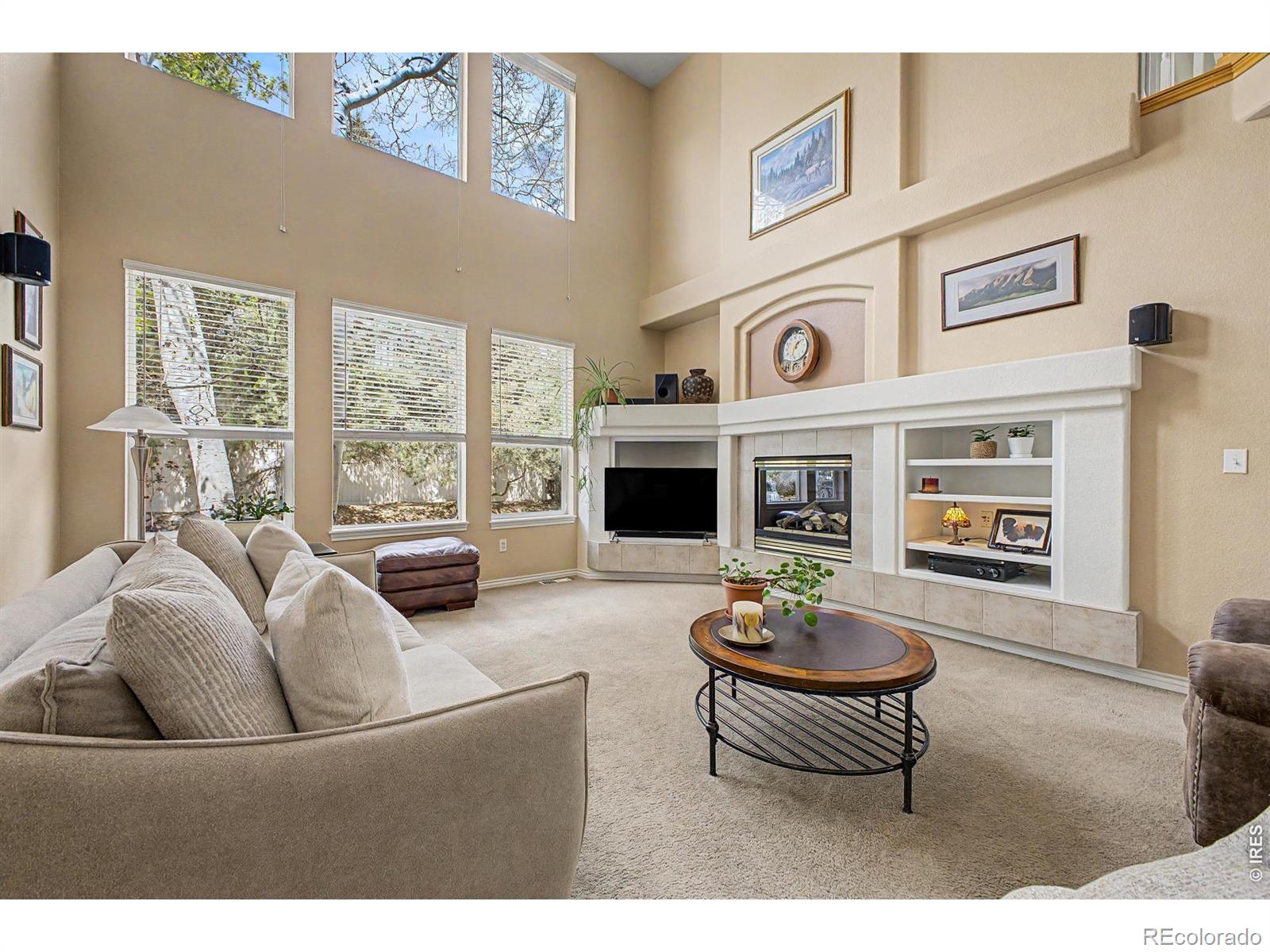 1044 Willow Creek Circle