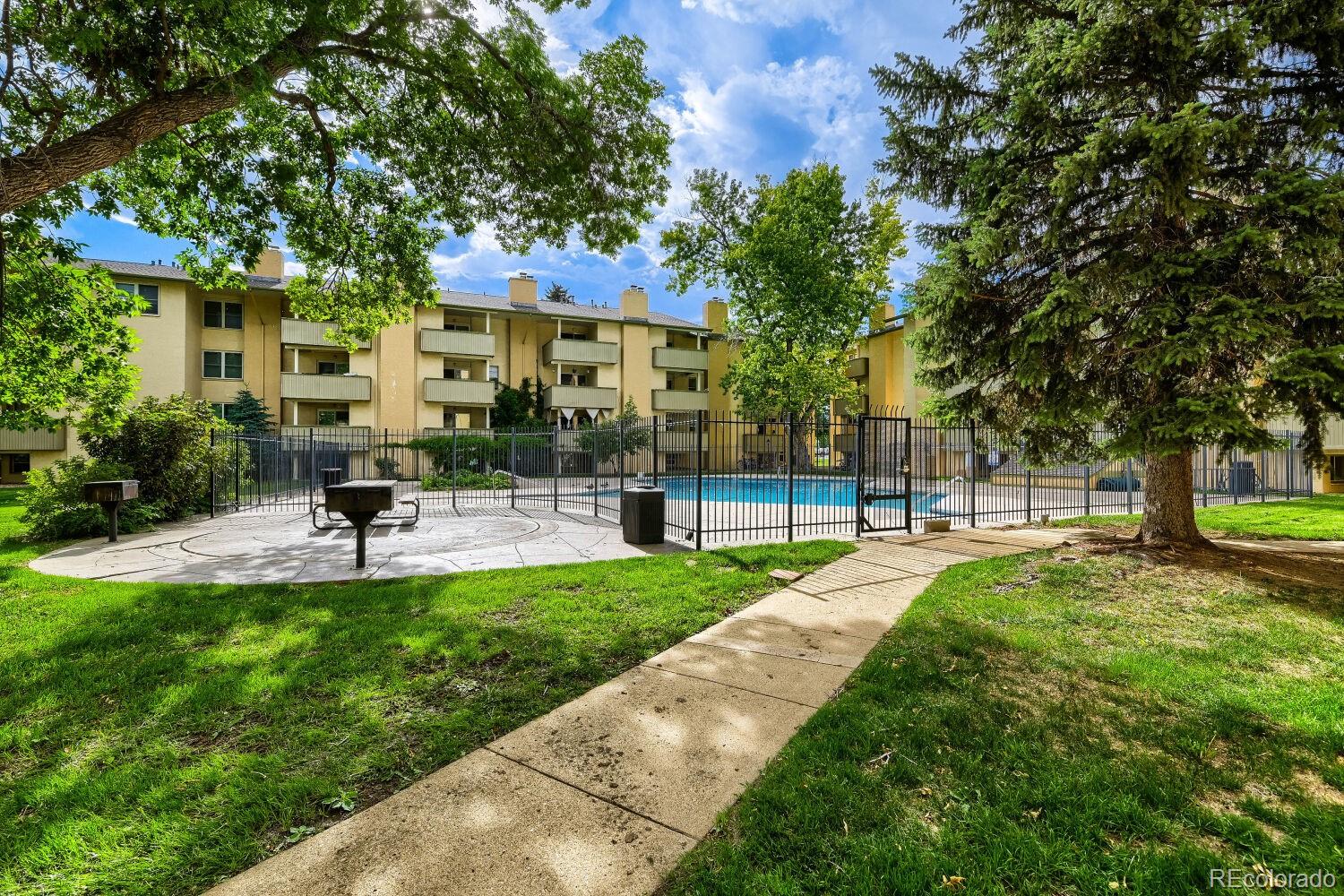 3035 Oneal Parkway 10T