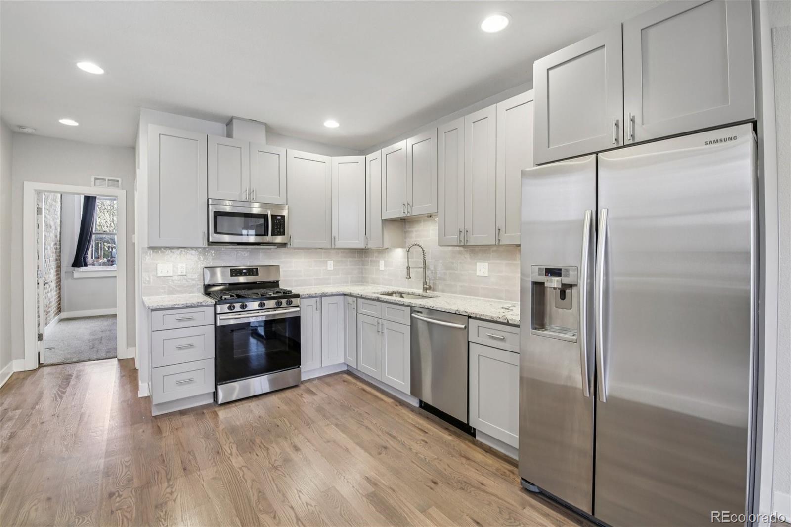 3009 California Street