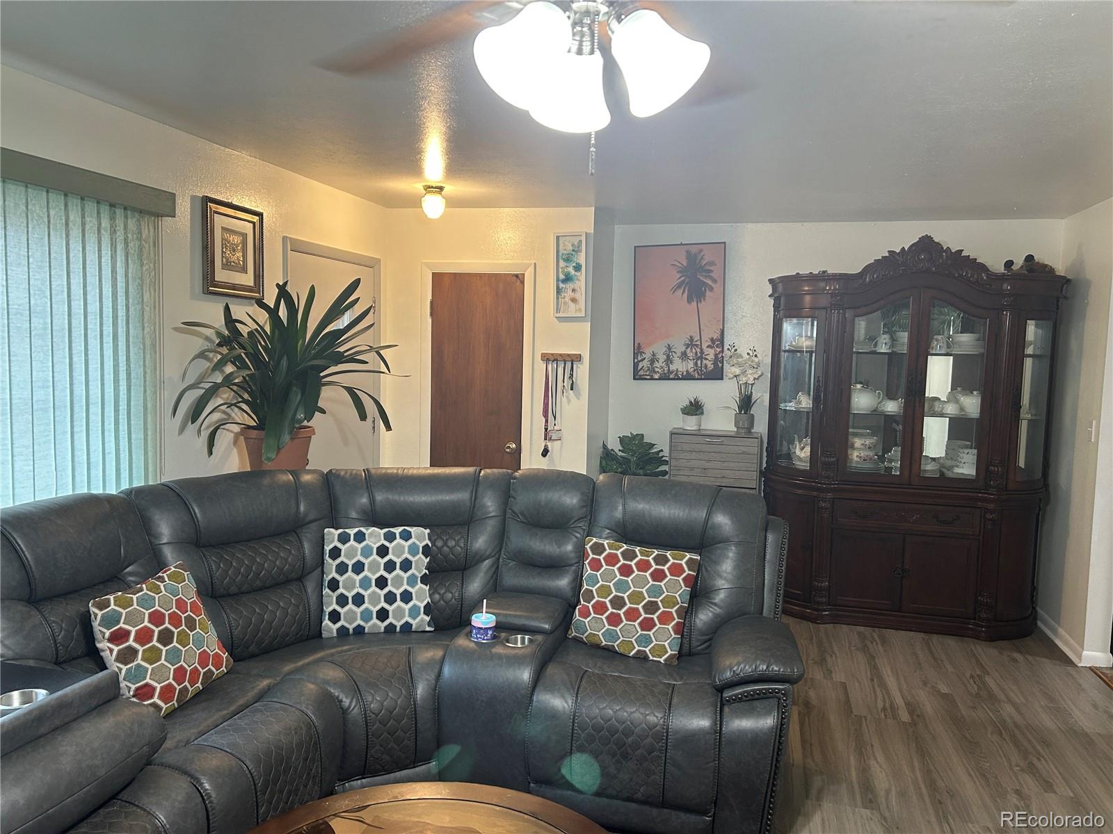 3329 W Monmouth Avenue, Englewood, CO, 80110 1 3329 W Monmouth Avenue