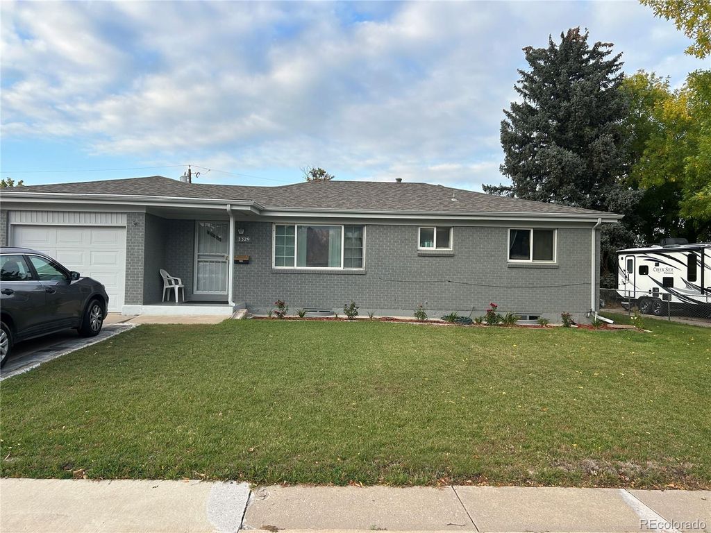 Photo of 3329 W Monmouth Avenue, Englewood, CO 80110 (MLS # 7913423)