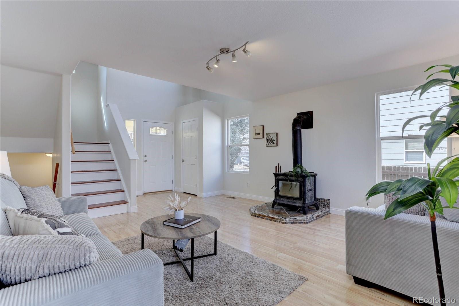 1749 Southard Street