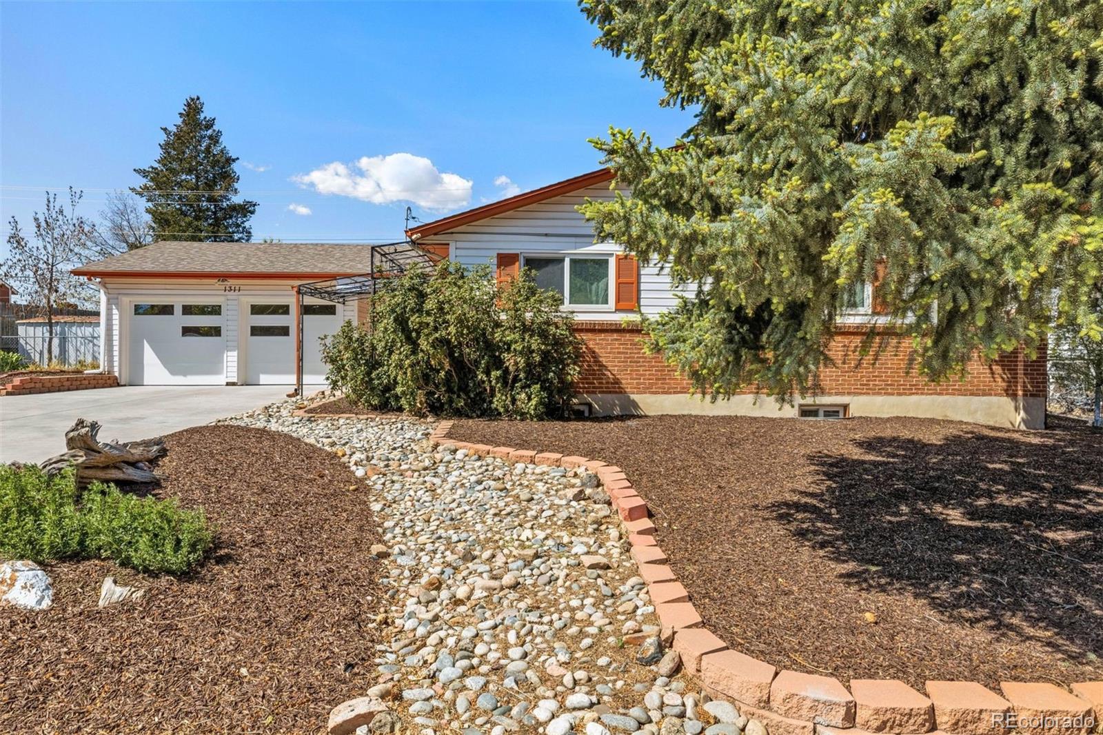1311 Acacia Drive
