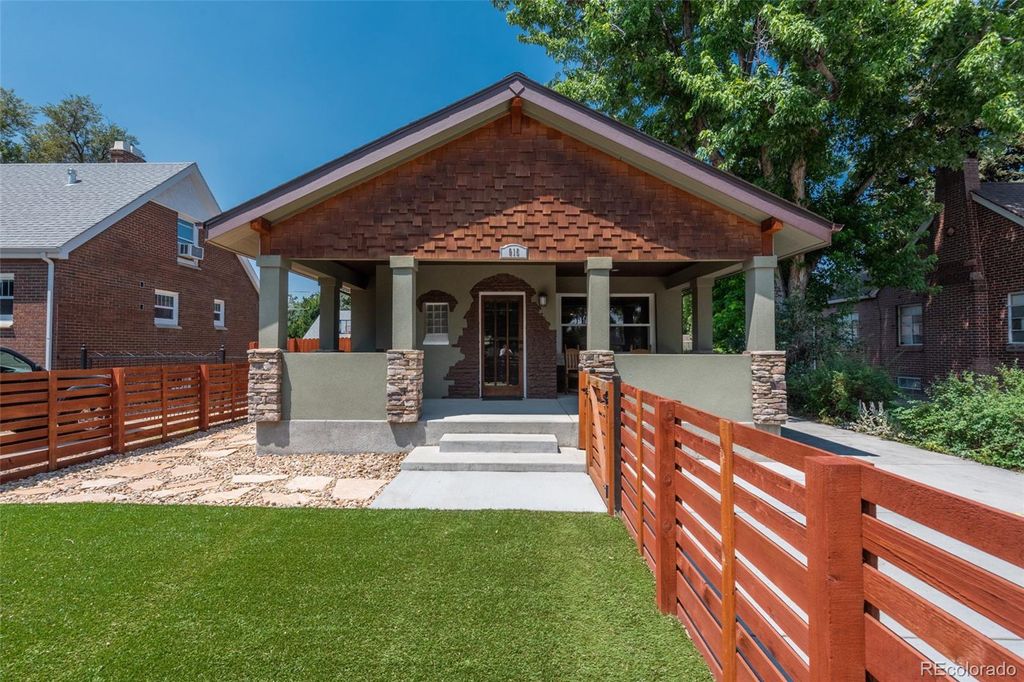 Photo of 915 N Kearney Street, Denver, CO 80220 (MLS # 8722399)