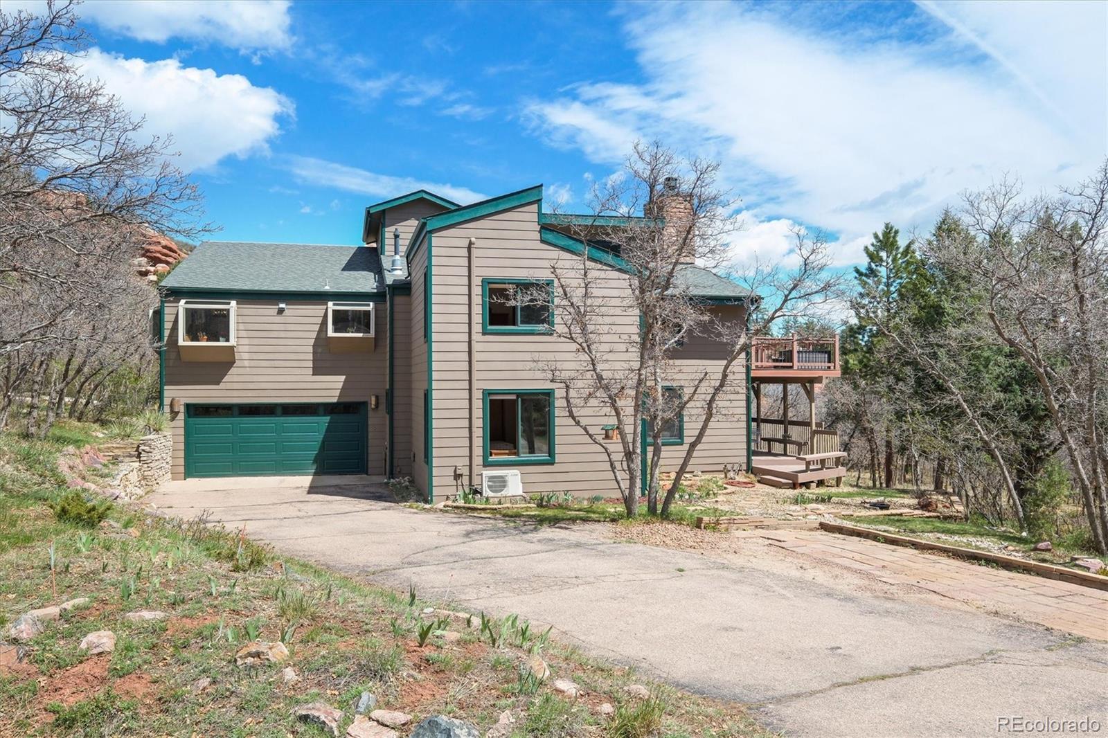 6584 Pike Circle