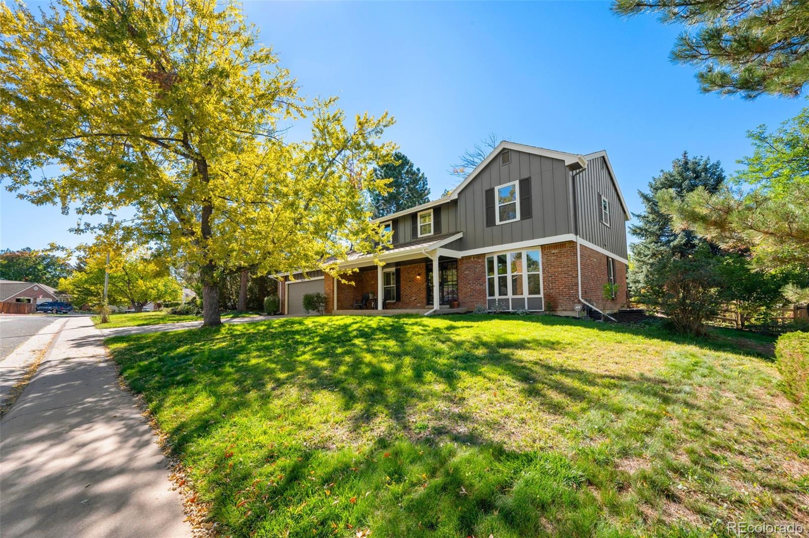 8624 E Mineral Circle