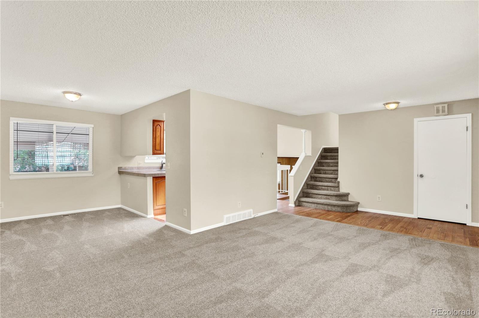 5720 W 110th Place