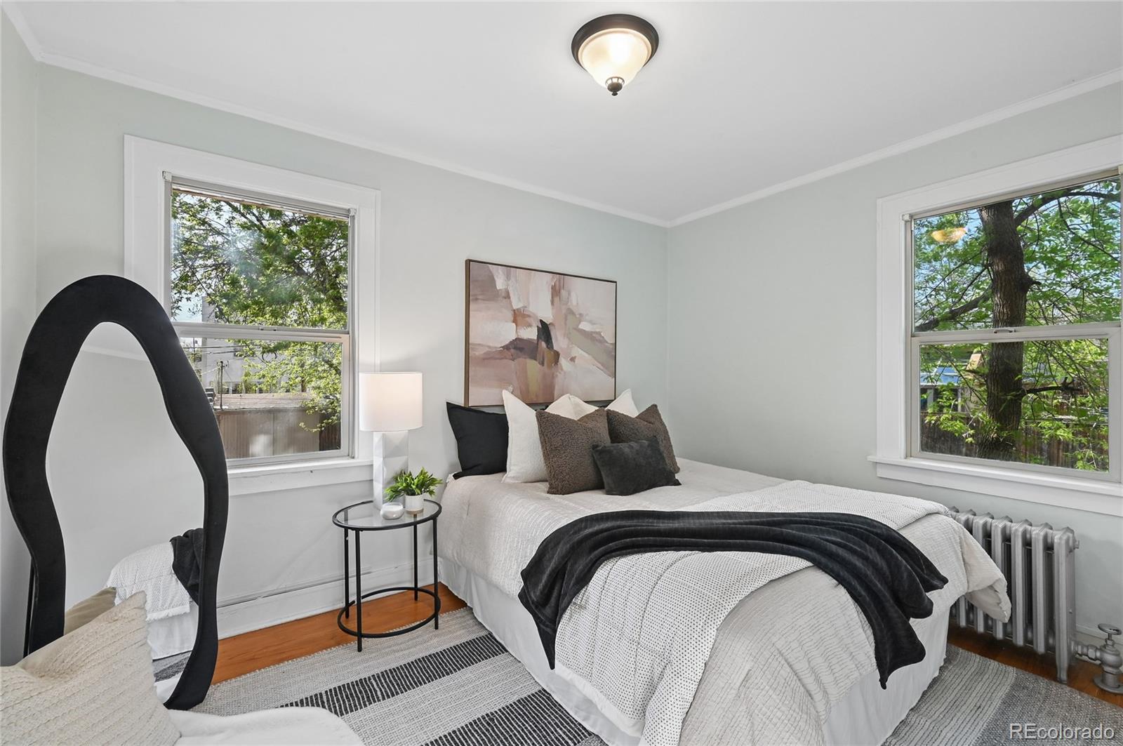 925 S University Boulevard