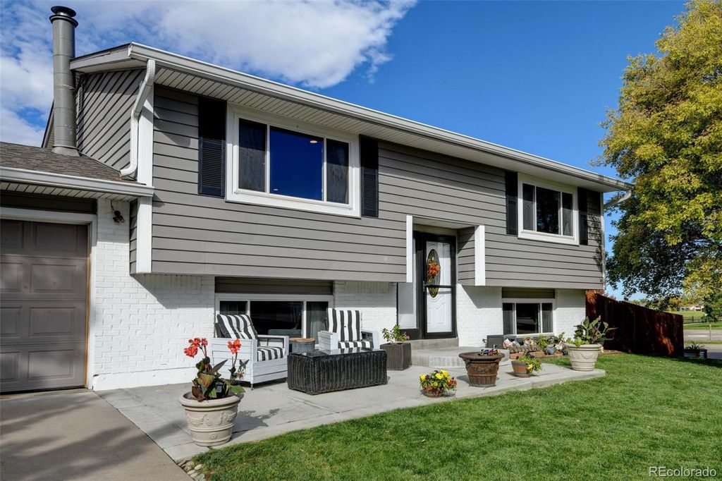 Photo of 9575 Osceola Street, Westminster, CO 80031 (MLS # 2934948)