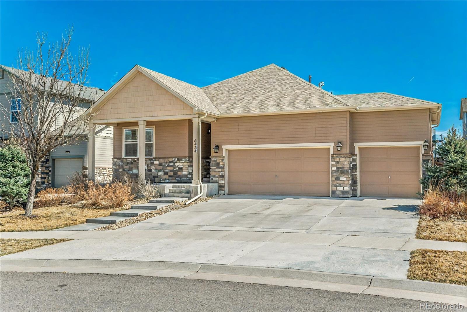 6434 N Ensenada Court