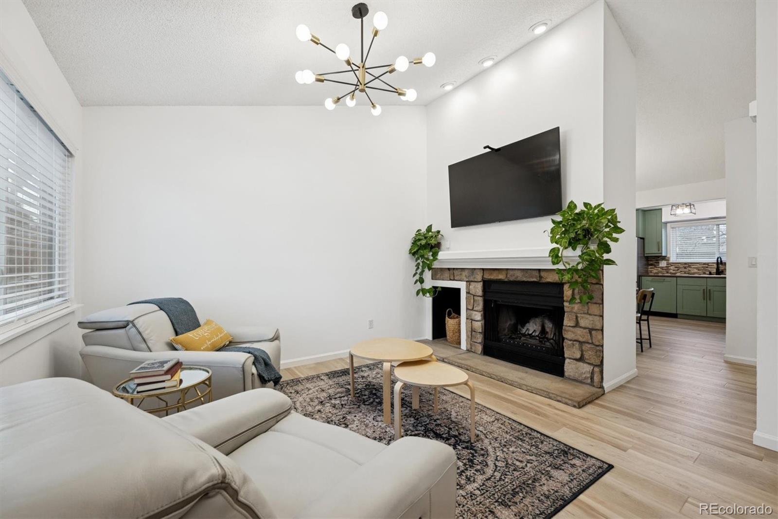 4720 S Dudley Street 1