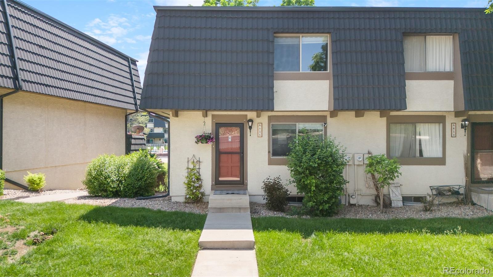 6856 S Broadway, Centennial, CO, 80122 1 6856 S Broadway