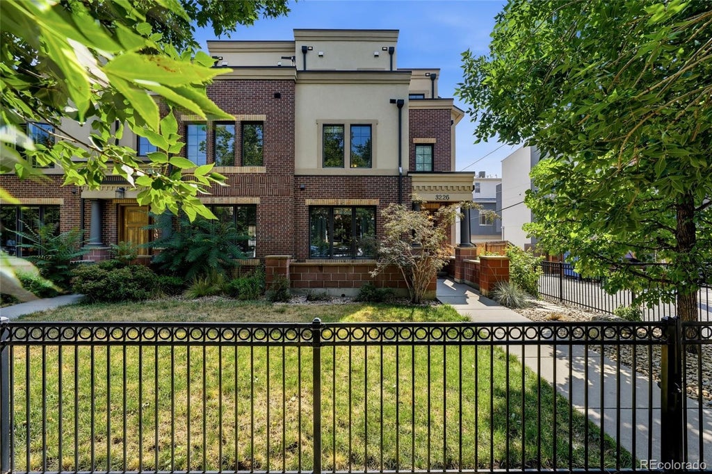 Photo of 3226 Wyandot Street, Denver, CO 80211 (MLS # 4017322)