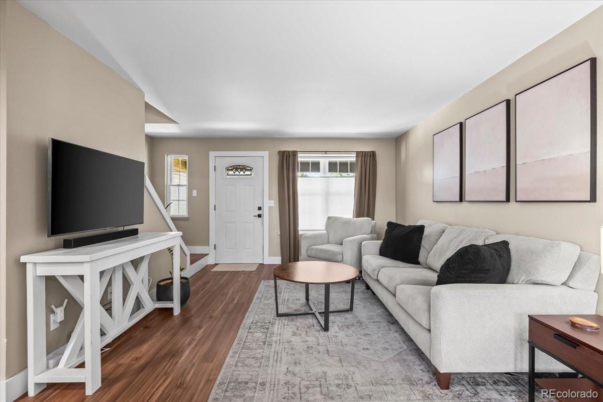 8695 Bluebunch Court