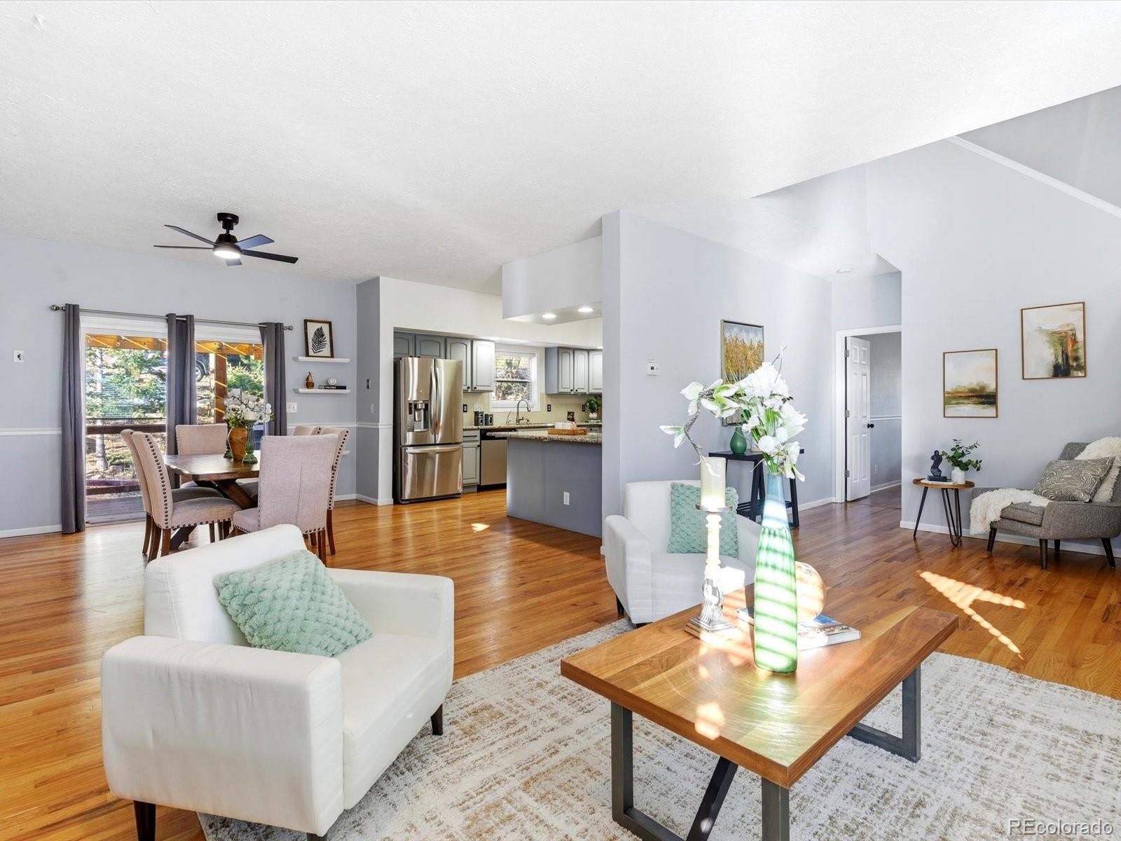 30895 Kings Valley Way