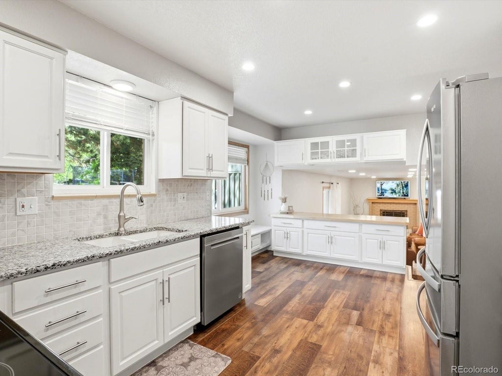 Photo of 8923 W Warren Drive, Lakewood, CO 80227 (MLS # 4551701)