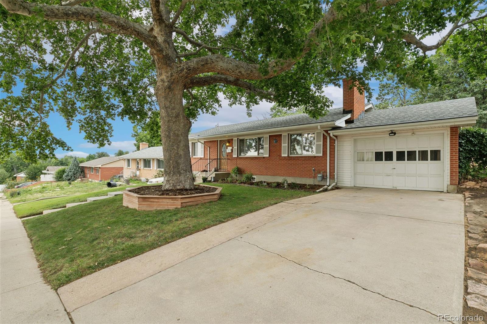 18 N Garland Avenue