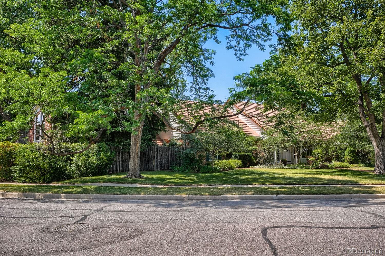 5522 W Lakeridge Road