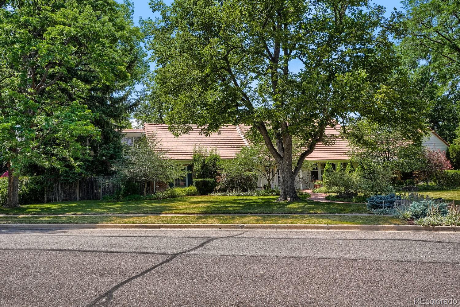 5522 W Lakeridge Road