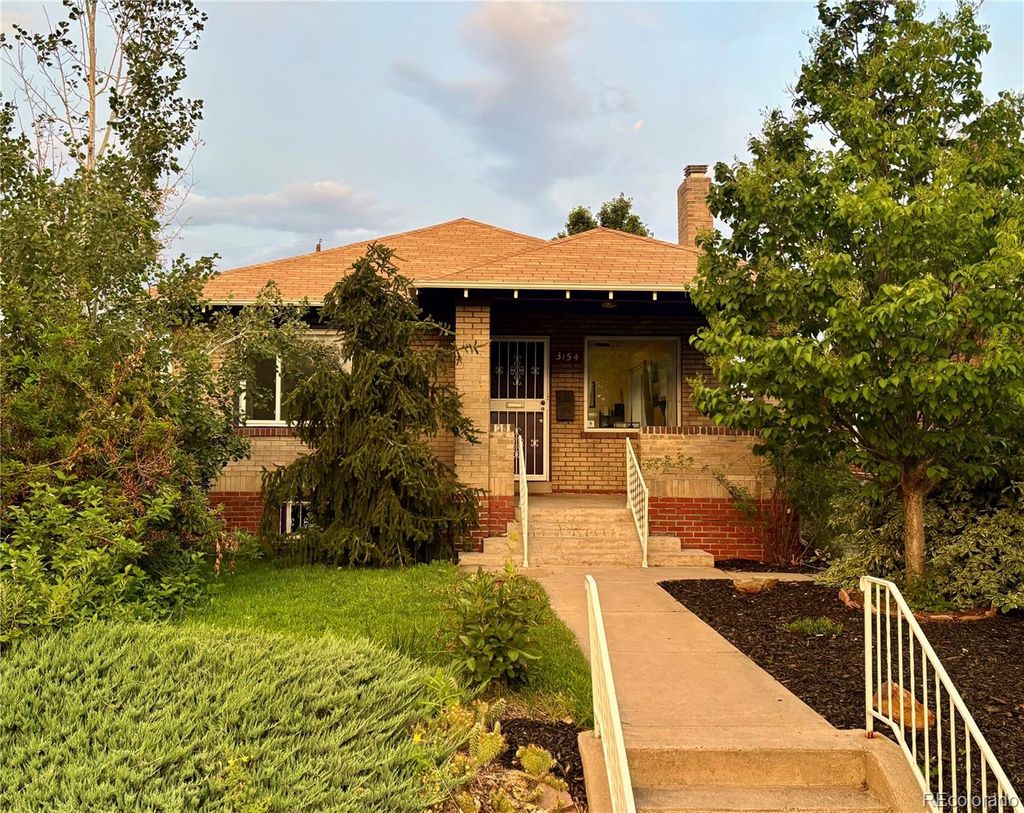 Photo of 3154 N Columbine Street, Denver, CO 80205 (MLS # 3807970)