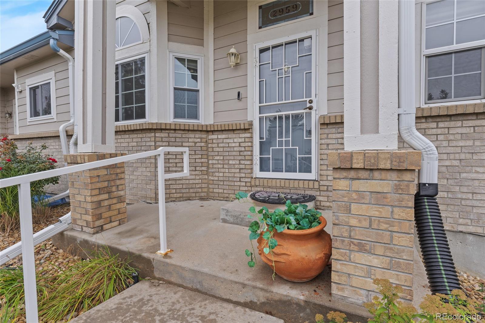 2959 S Zeno Court