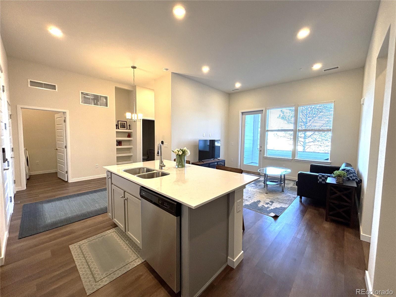 437 Interlocken Boulevard 102