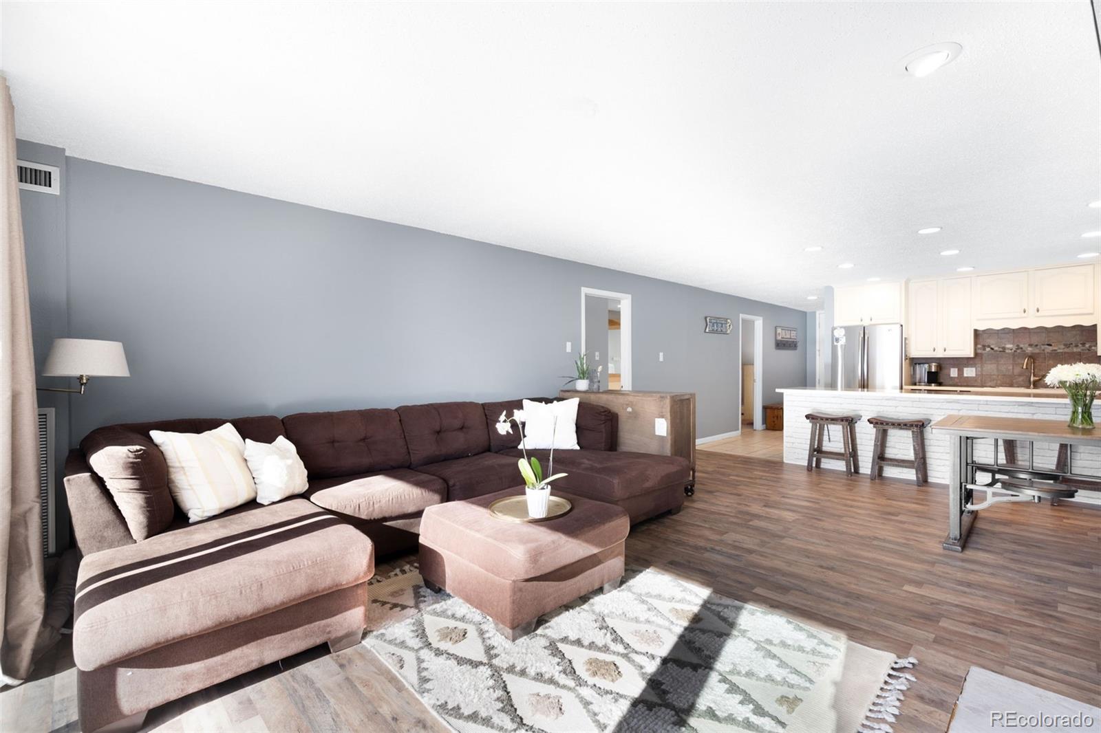 760 Copper Road F204