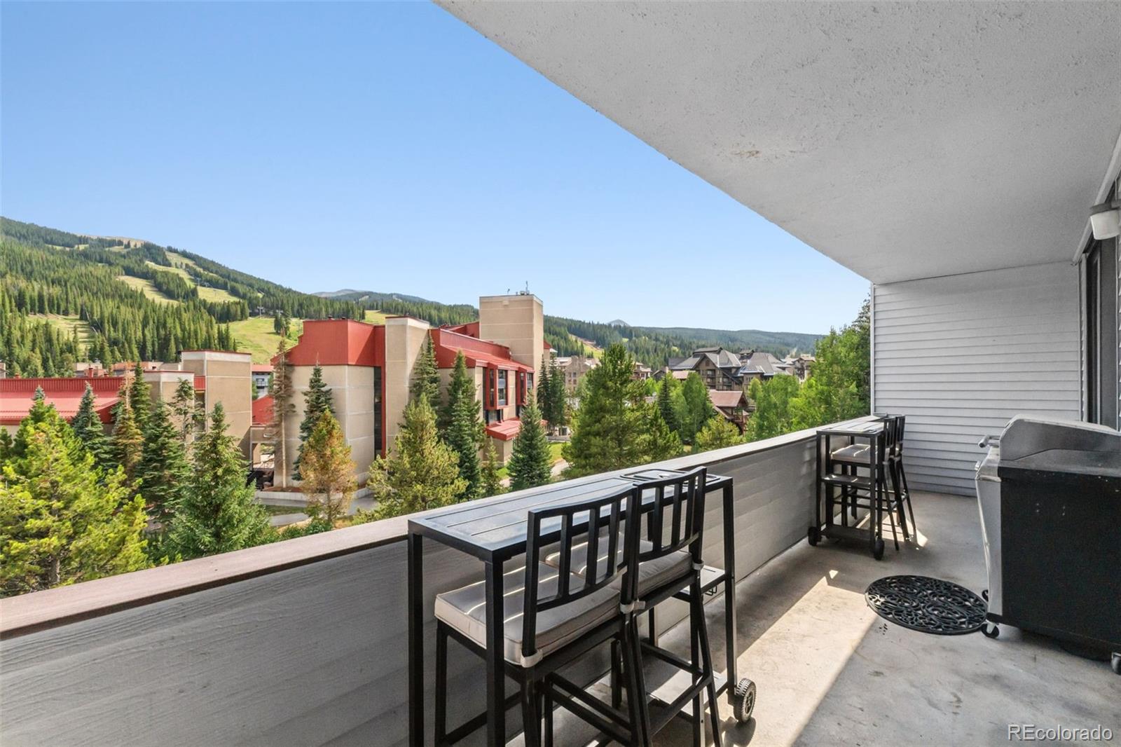 760 Copper Road F204
