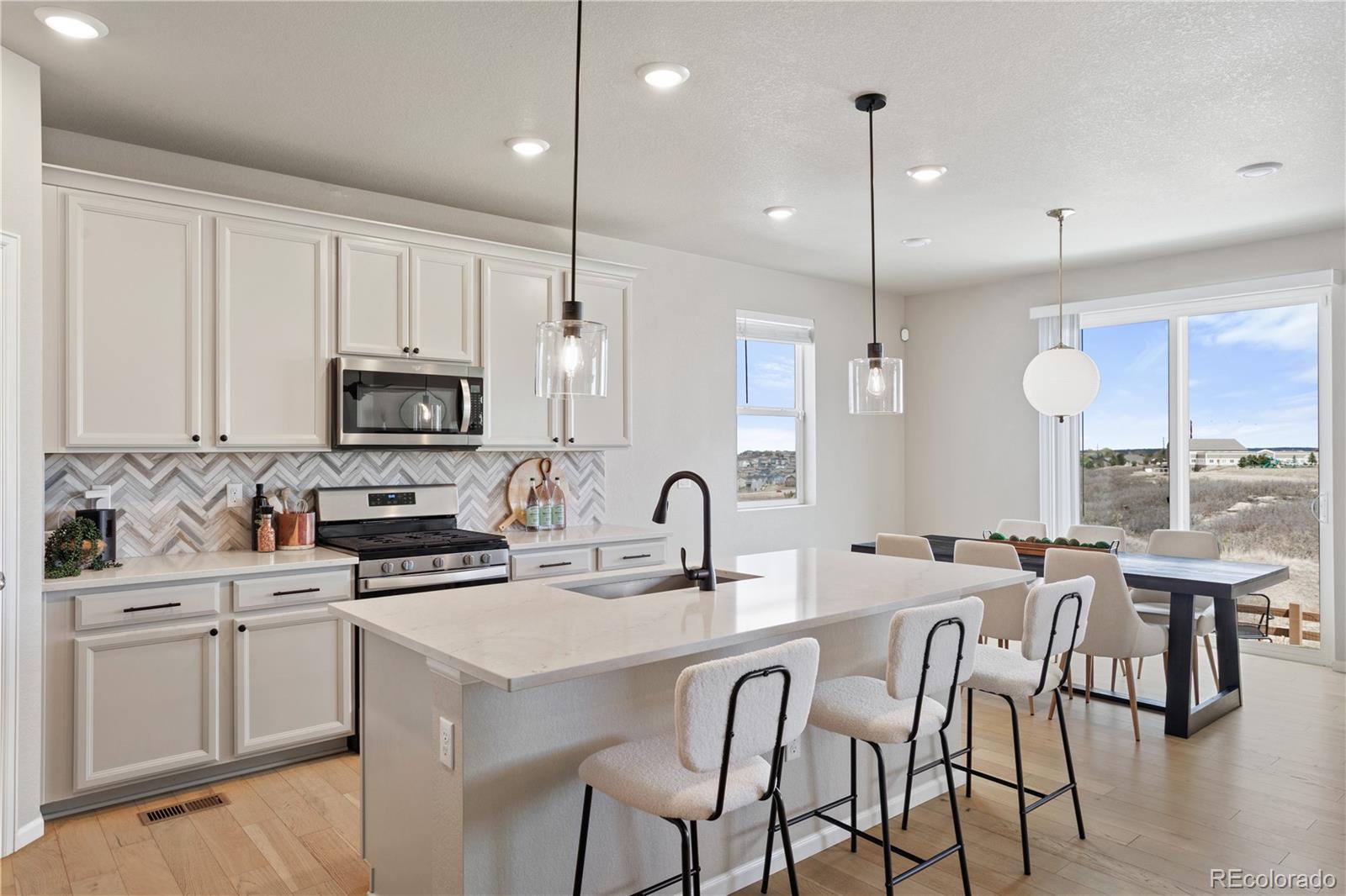 588 Silver Rock Trail