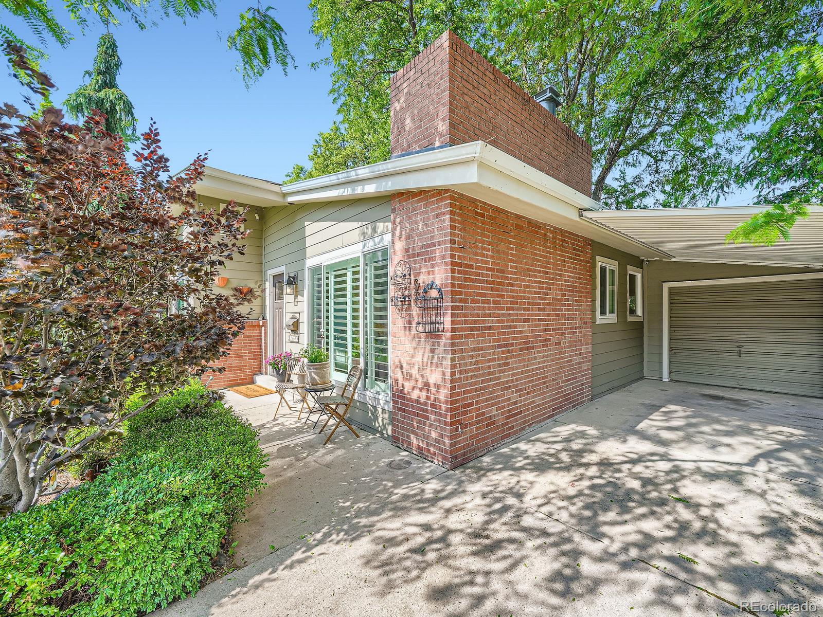 2609 S Dahlia Street, Denver, CO, 80222 3 2609 S Dahlia Street