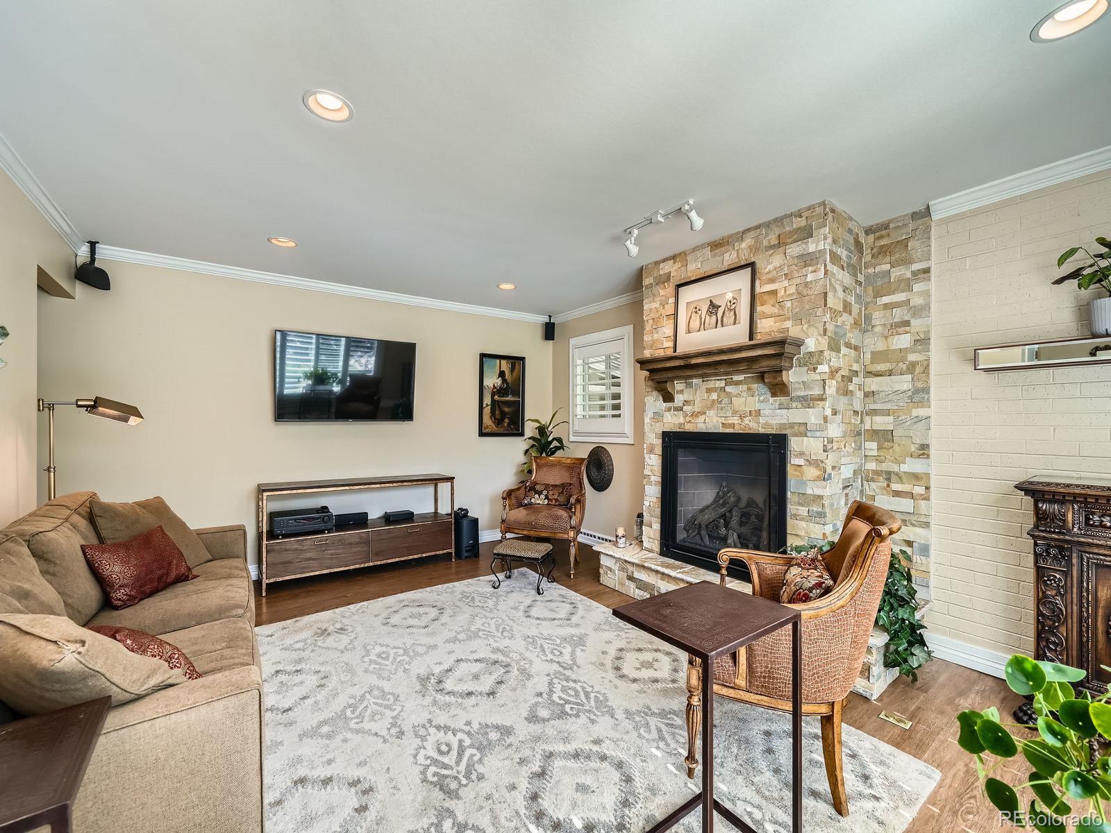 2609 S Dahlia Street, Denver, CO, 80222 4 2609 S Dahlia Street