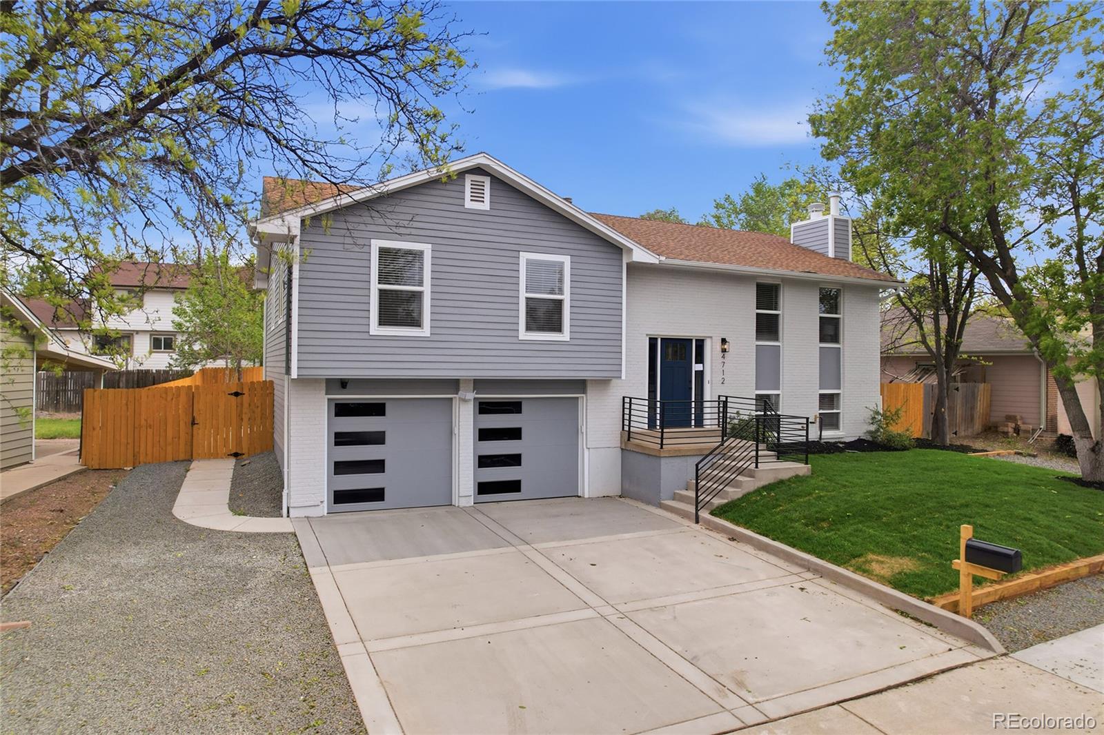 4712 W 69th Drive