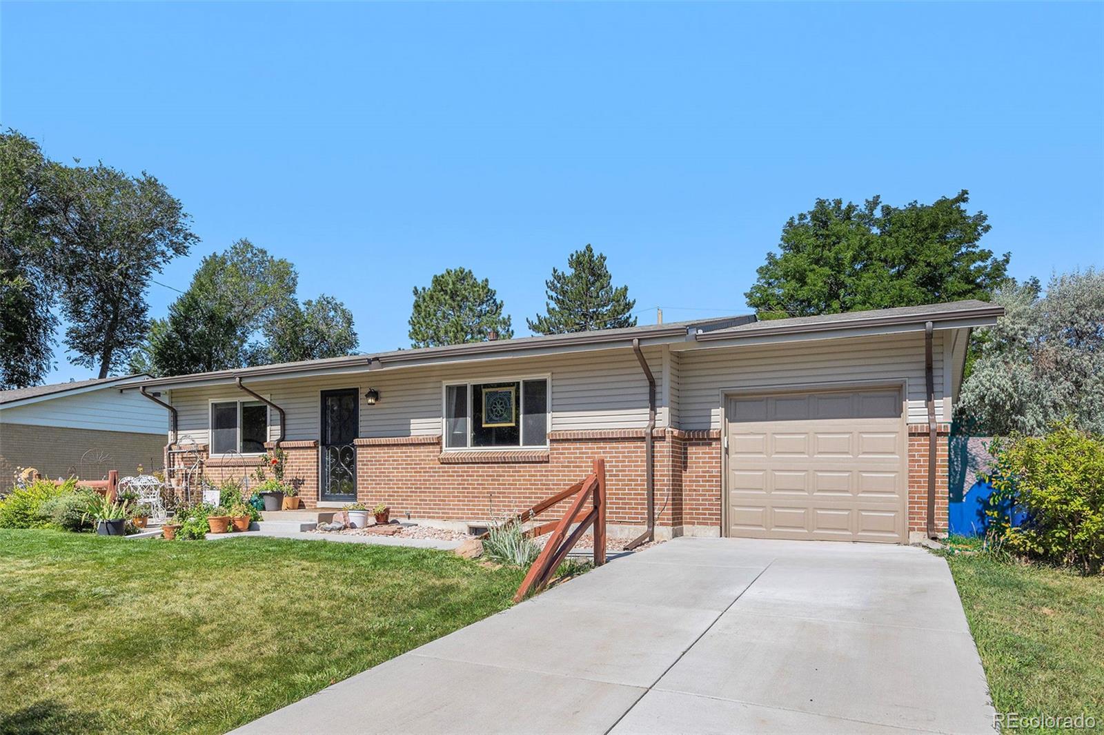 6043 S Cody Way