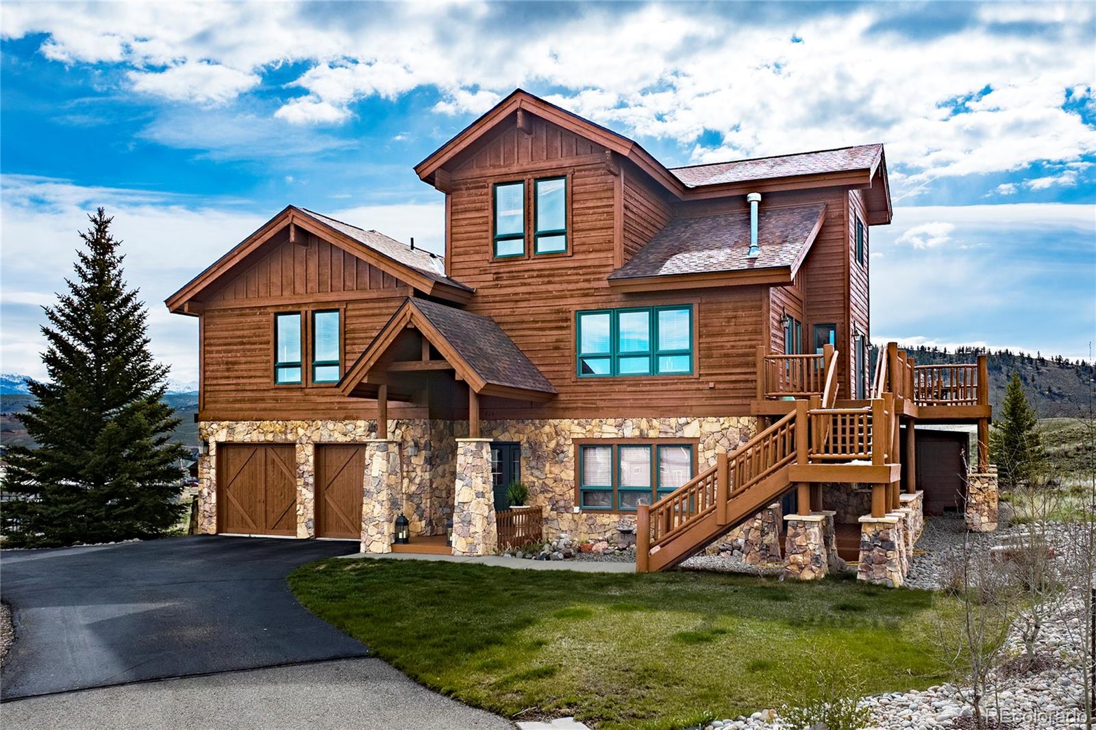 724 Saddle Ridge Circle