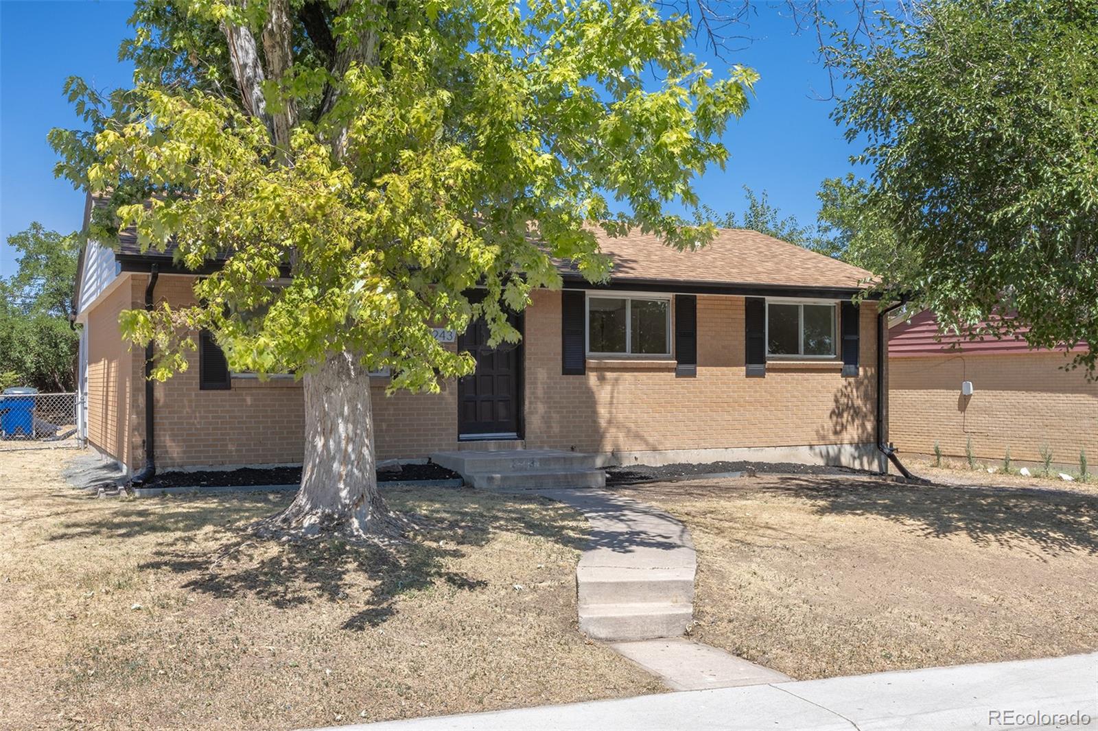 3243 W Farmdale Road