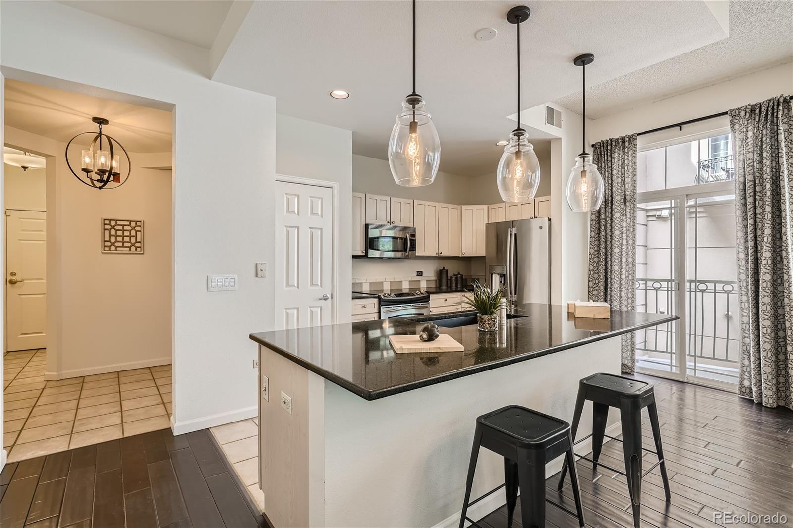 1200 Cherokee Street 206, Denver, CO, 80204 1 1200 Cherokee Street 206
