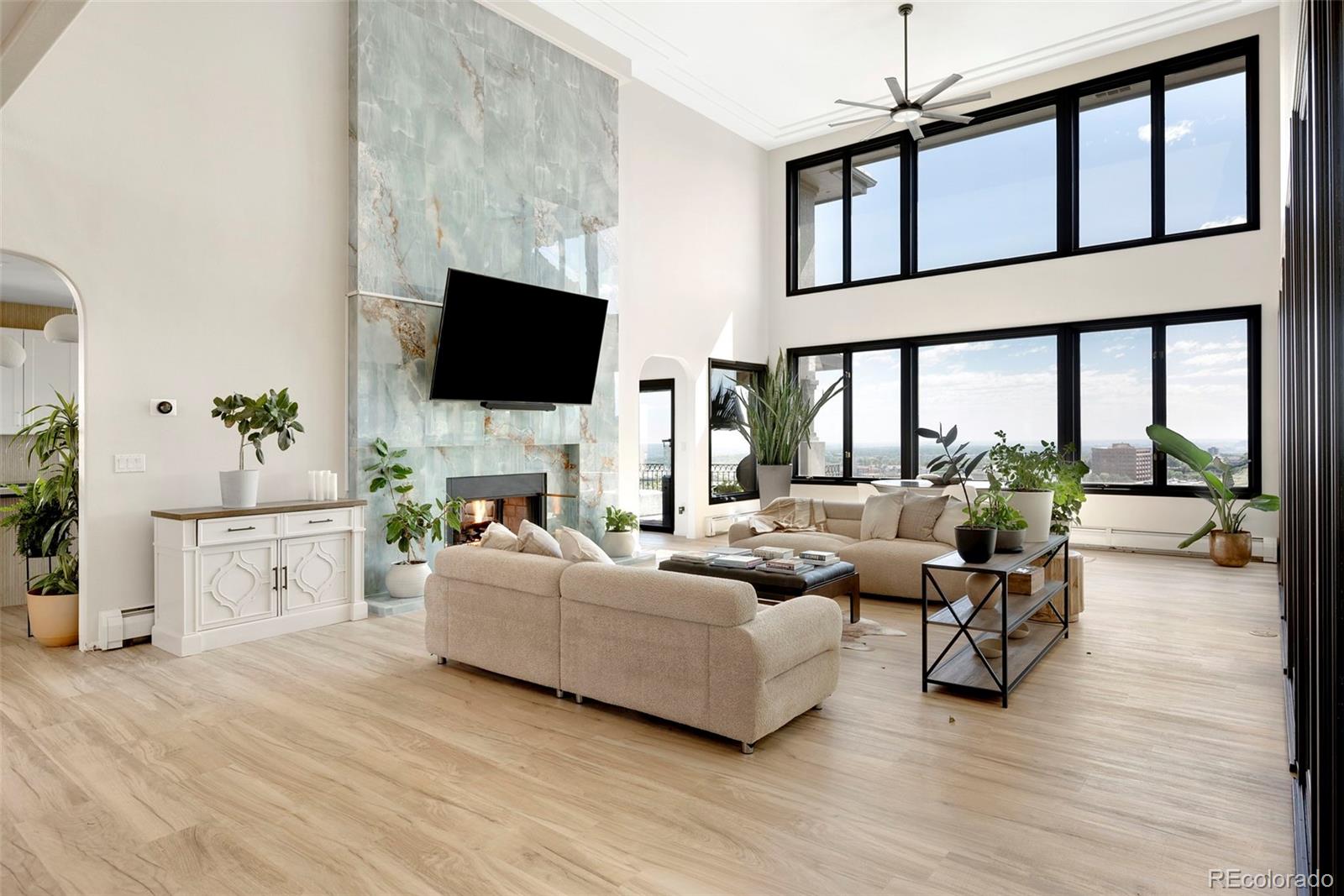 122 Loveland Way