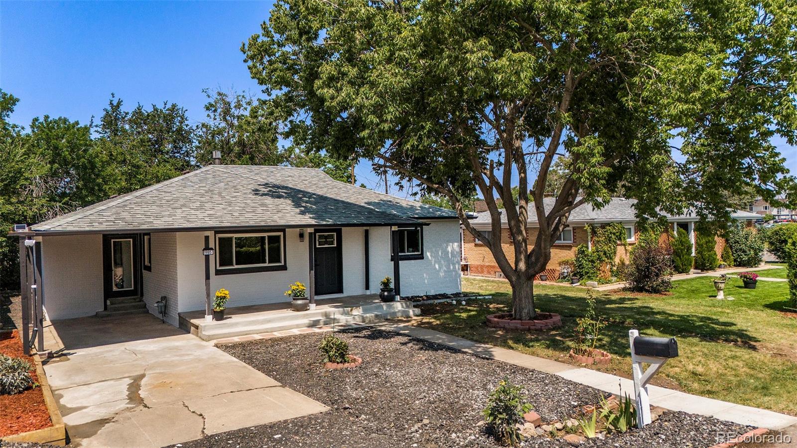1985 BLACKHAWK Street, Aurora, CO, 80011 3 1985 BLACKHAWK Street