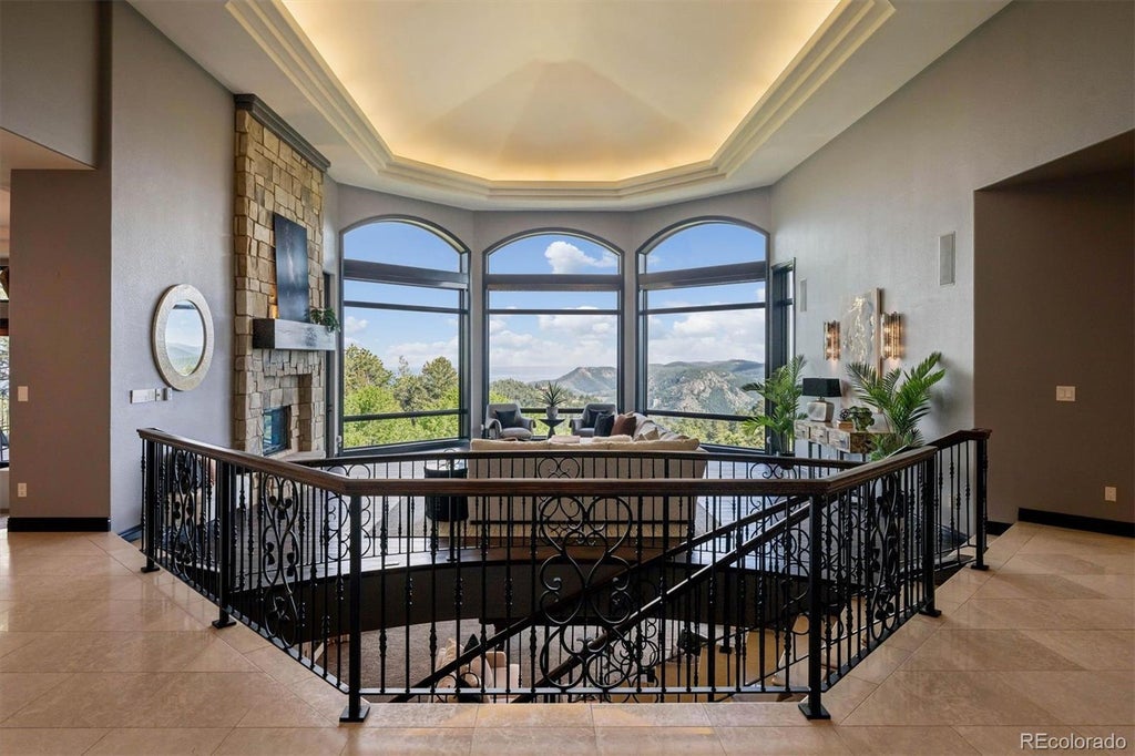 Photo of 1662 Montane Drive E, Golden, CO 80401 (MLS # 2971556)