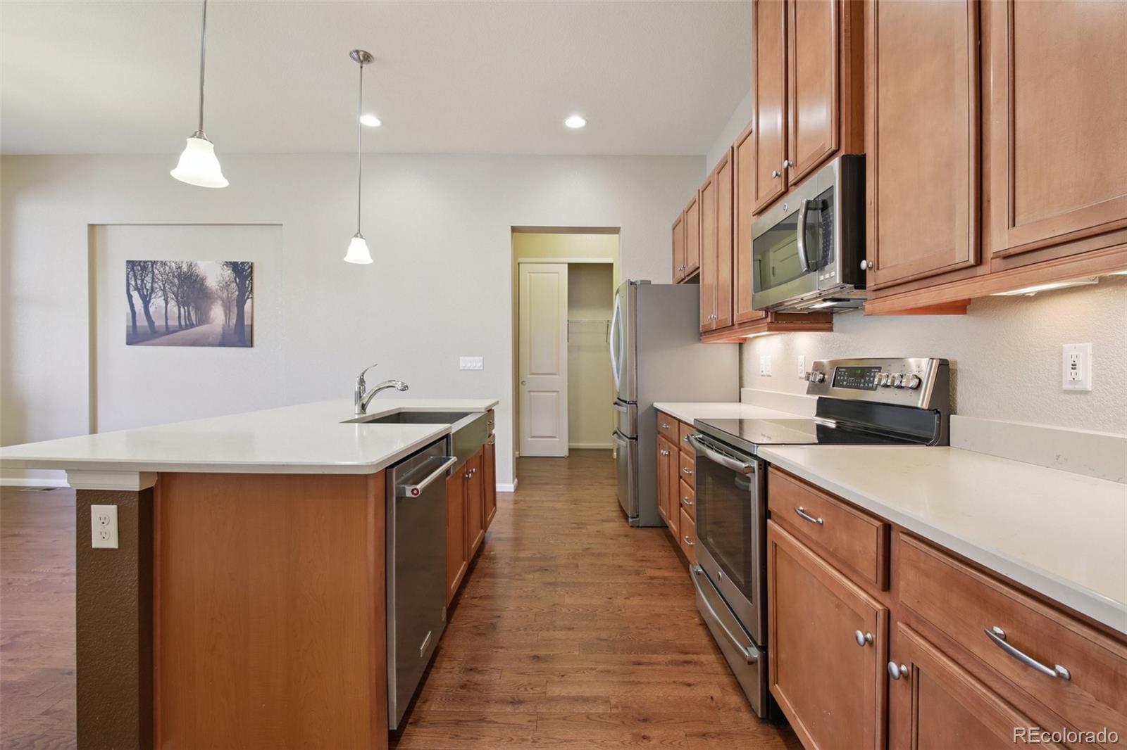 16530 W 86th Place B