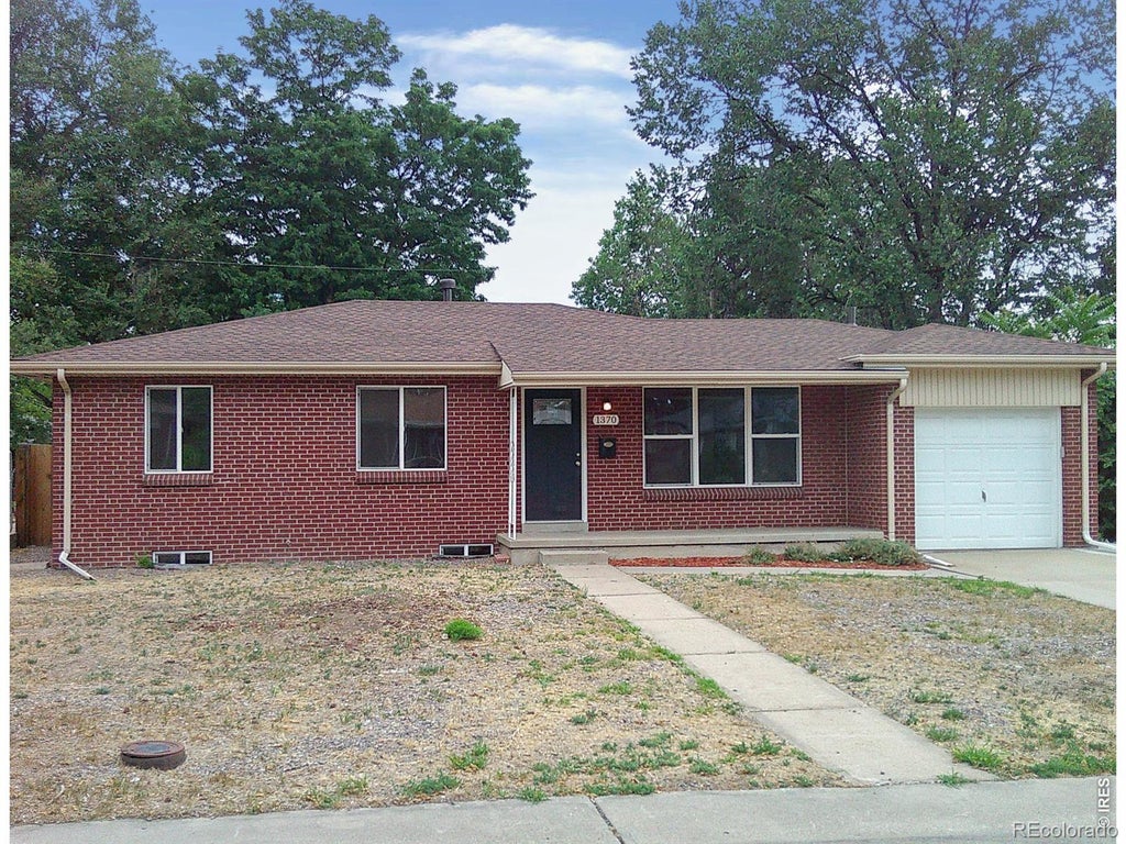 Photo of 1370 S Eaton Court, Lakewood, CO 80232 (MLS # IR1066645)