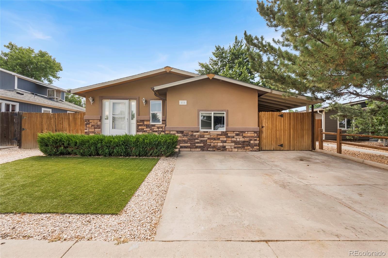 111 Yakima Street, Lochbuie, CO, 80603 1 111 Yakima Street