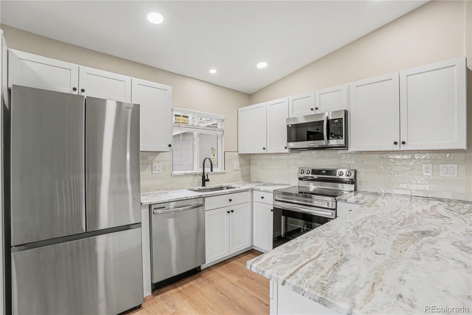 3350 Bridgewater Drive