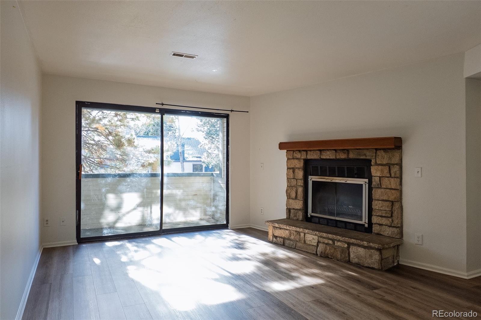 Photo 1 of 13 — 16001 E Alaska Place 7A, Aurora, CO 80017