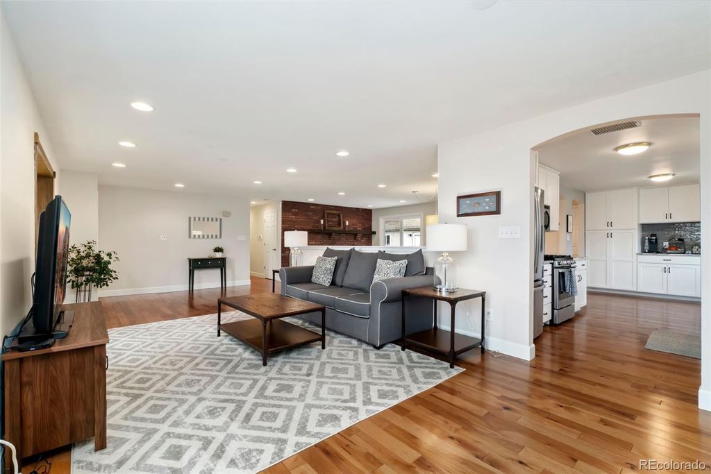 Photo of 1181 Cottonwood Street, Broomfield, CO 80020 (MLS # 3529923)