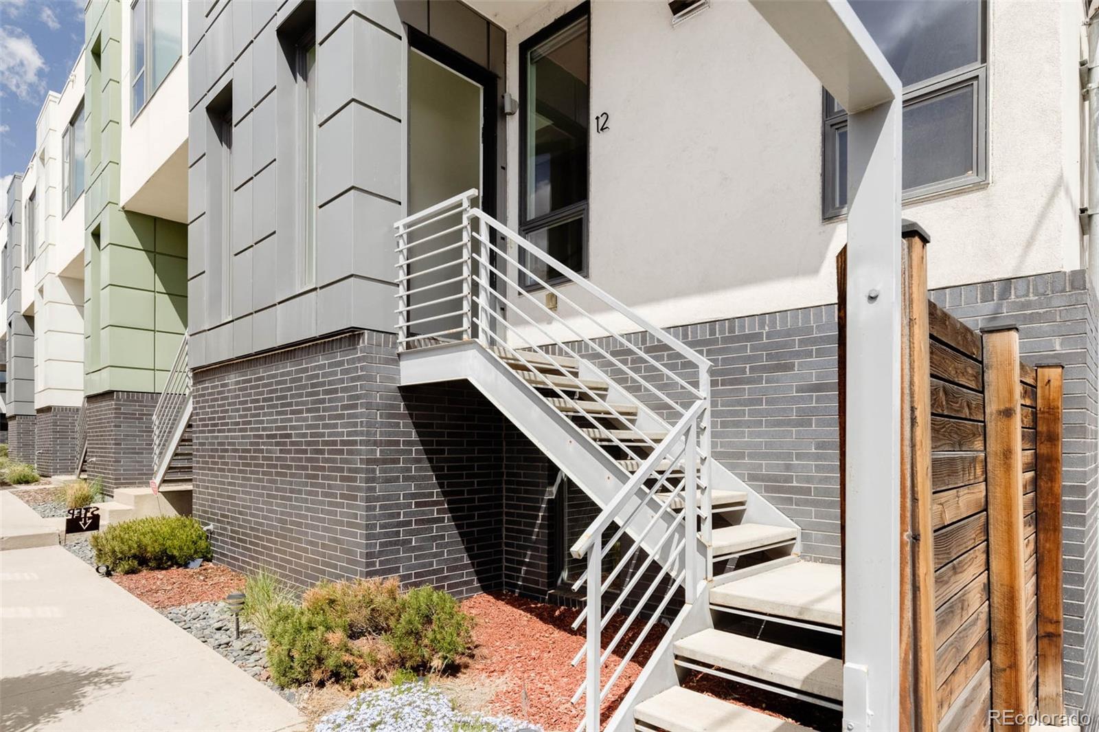 3444 Navajo Street 12